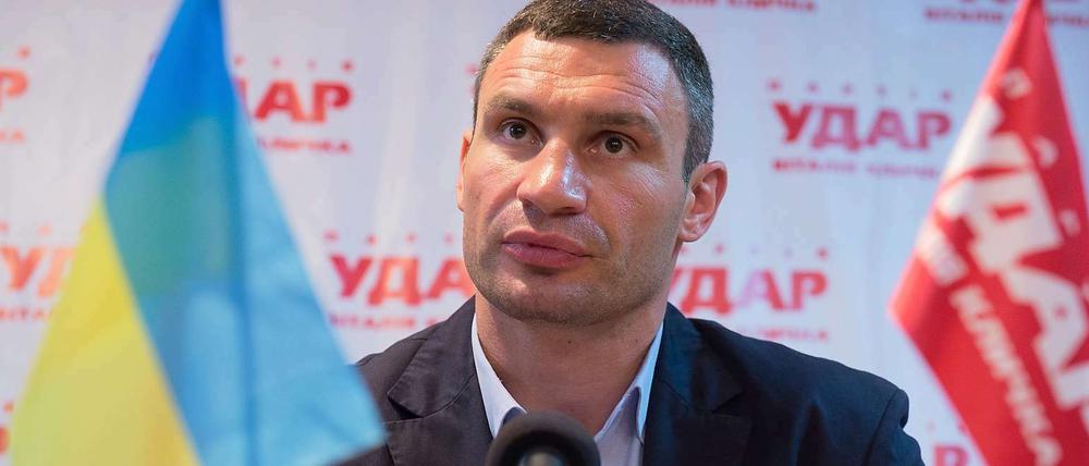 "Die Ukraine ist auf dem Weg zur Diktatur." Box-Weltmeister und Oppositionspolitiker Witali Klitschko.