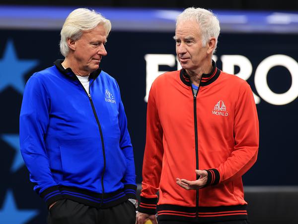 Die Kapitäne Björn Borg (Europa, links) und John McEnroe (Welt)