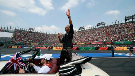 Lewis Hamilton wurde schon vor dem Rennstart euphorisch gefeiert.