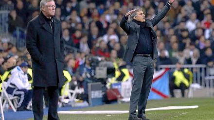 Spannender als Real gegen Osasuna. In der Champions League treffen Alex Ferguson (links) und Manchester United auf José Mourinho und Real Madrid.