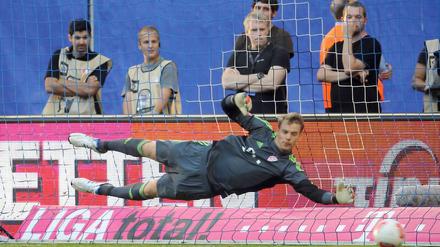 Erst geflogen, dann abgesagt: Manuel Neuer fällt für das Länderspiel gegen Argentinien aus.