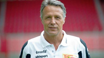 Unions Trainer Uwe Neuhaus bleibt bei dem, was er hat.
