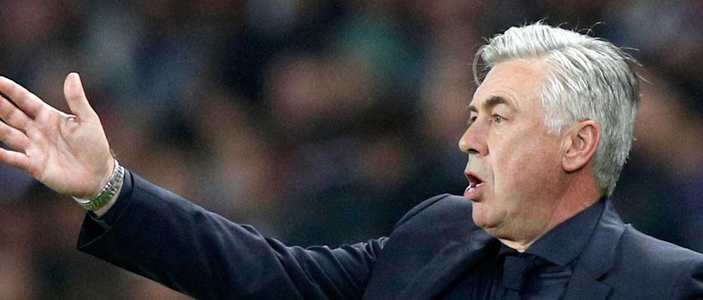 Für Trainer Carlo Ancelotti wird es ungemütlich beim FC Bayern München. 