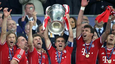 Ein Hoch auf Lahm. 2013 mit dem Champions-League-Pokal. 