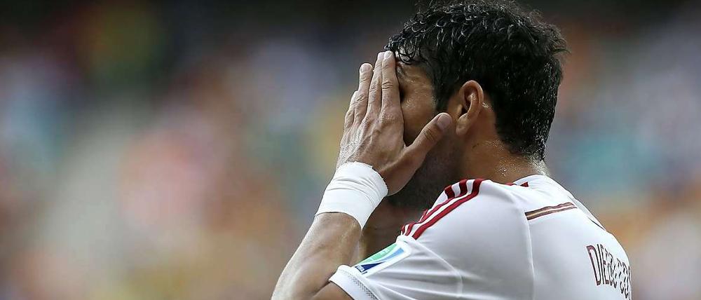 Fassungslos: Spaniens brasilianischer Torjäger Diego Costa.