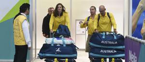 Das australische Team ist schon mitsamt Gepäck in  Rio eingetroffen. Die deutschen Athleten folgen, vorher haben wir einen Blick ins Gepäck geworfen.
