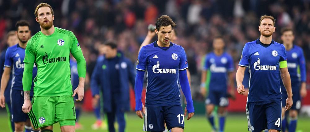 Nix zu machen. Schalke 04 verabschiedete sich am Donnerstagabend als letzter deutscher Klub aus dem Fußball-Europapokal. 