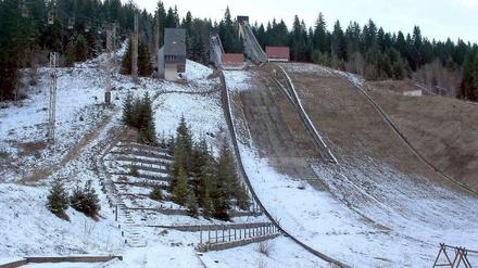 Die Sprungschanze der Winterspiele 1984 in Sarajevo rottet vor sich hin.