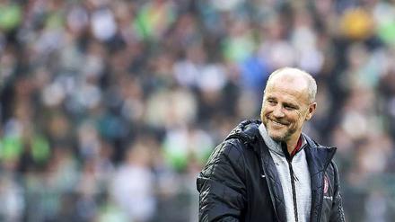 Thomas Schaaf, 53, stand rund 35 Jahre in Diensten von Werder Bremen. Als Trainer wurde er 2004 Meister und holte dreimal den nationalen Pokal. Seit dieser Saison ist er Trainer bei Eintracht Frankfurt.