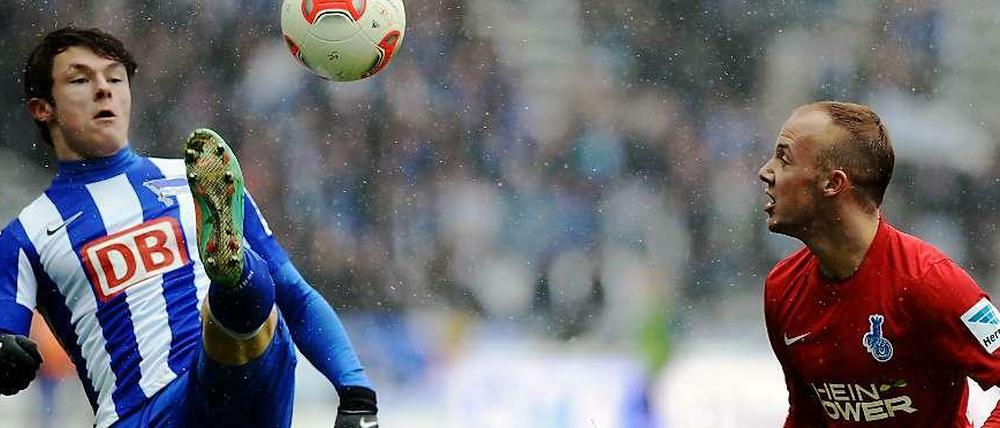 Nico Schulz, am 1. April 1993 geboren, wechselte im Jahr 2000 vom BSC Rehberge zu Hertha BSC.
