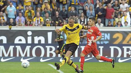 Dem 1. FC Union voraus: Dynamo Dresden siegte am Freitag 4:0.