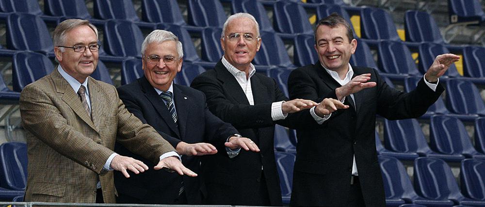 Nochmal davongekommen: Die ehemaligen deutschen Spitzenfunktionäre des DFB.