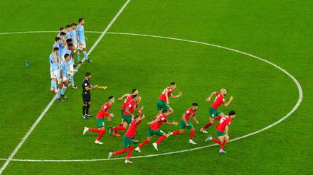 Die Kleinen laufen den Großen davon. Selten zwar, aber zumindest Marokko schaffte es bei dieser WM ins Viertelfinale.