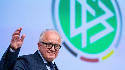 DFB-Präsident Fritz Keller hat sich dazu bereit erklärt, sein Amt zur Verfügung zu stellen.