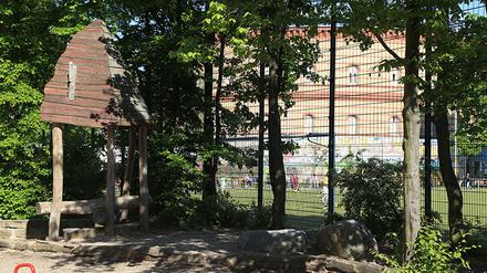 Die Anlage an der Körtestraße in Berlin-Kreuzberg ist immer wieder Streitpunkt zwischen Anwohnern und Fußballern. 