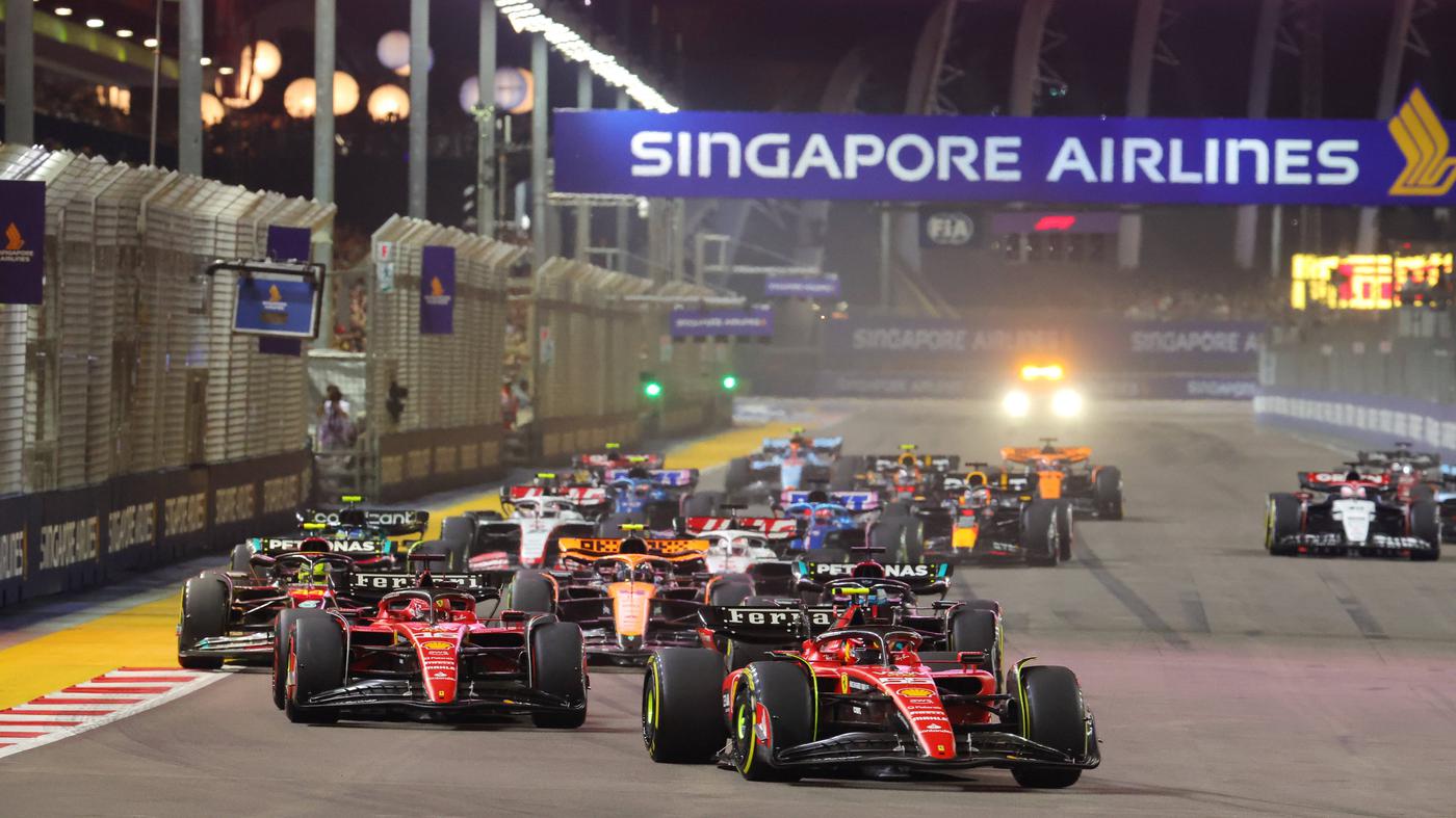 Serie von Verstappen und Red Bull gerissen Ferrari-Pilot Sainz gewinnt Formel-1-Rennen in Singapur
