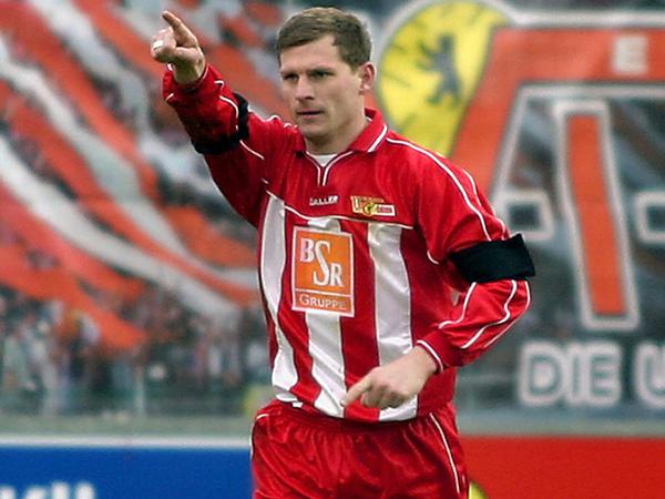 Steffen Baumgart, 46, spielte als Profi unter anderem für den 1. FC Union. Seit eineinhalb Jahren trainiert er den SC Paderborn, der am Sonntag (13.30 Uhr/Sky) die Berliner empfängt.