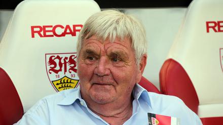 Sundermann führte den VfB Stuttgart in der Saison 1976/1977 als Trainer zurück in die Bundesliga.