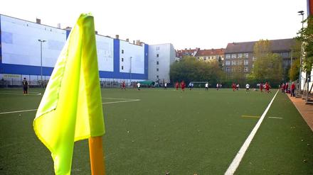 Am Wochenende rollt der Ball wieder in den Berliner Amateurligen - und das Wetter sollte auch mitspielen. 