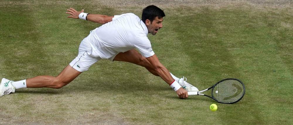 König von Wimbledon. Novak Djokovic gehören die Lobeshymnen der internationalen Presse.