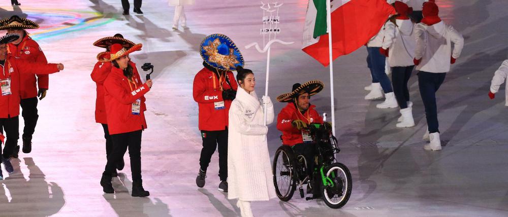 Team Mexiko bei der Eröffnungsfeier im Paralympischen Stadion bei den PyeongChang 2018 Paralympics in Südkorea.