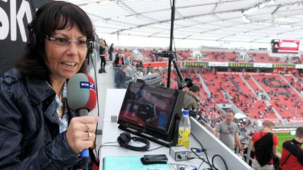 Durch die berühmte Schlusskonferenz der Fußball-Bundesliga bei WDR2 wurde Sabine Töpperwien deutschlandweit bekannt.