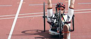 Medaillen sind ihr lieb und teuer: Christiane Reppe, hier bei der Para-Fahrrad-WM 2015.