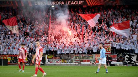 Bei dem Europa-League-Duell zwischen Union und Malmö gab es Ausschreitungen beider Fanlager.