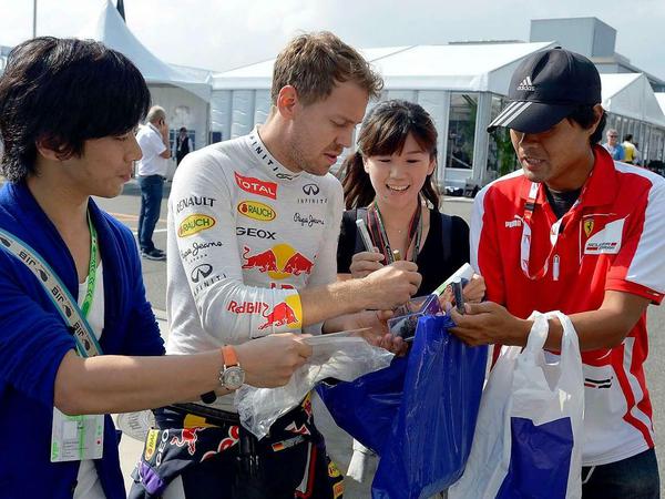 Unterschrift bei Ferrari? Sebastian Vettel dementiert (noch).