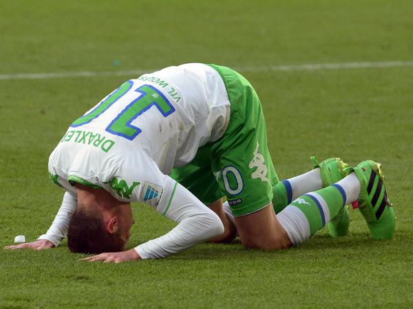 Rolle rückwärts? Der VfL Wolfsburg (hier Julian Draxler) kann den eigenen Ansprüchen gerade nicht gerecht werden.