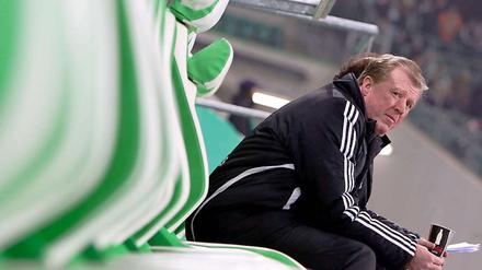 Der einsame Wolf: Steve McClaren sieht in Wolfsburg harten Zeiten entgegen.