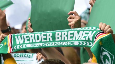 Fans von Werder Bremen im heimischen Weserstadion in Bremen