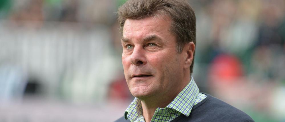 Wolfsburgs Trainer Dieter Hecking kann etwas sehr theoretisch noch absteigen mit dem VfL.