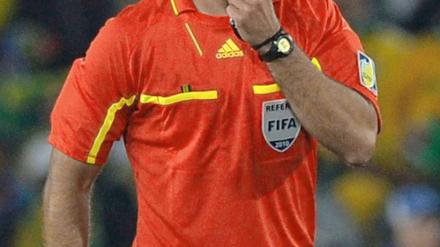 "Final Whistle": Der englische Schiedsrichter Howard Webb pfeift das WM-Finale zwischen den Niederlande und Spanien am Sonntag in Johannesburg.