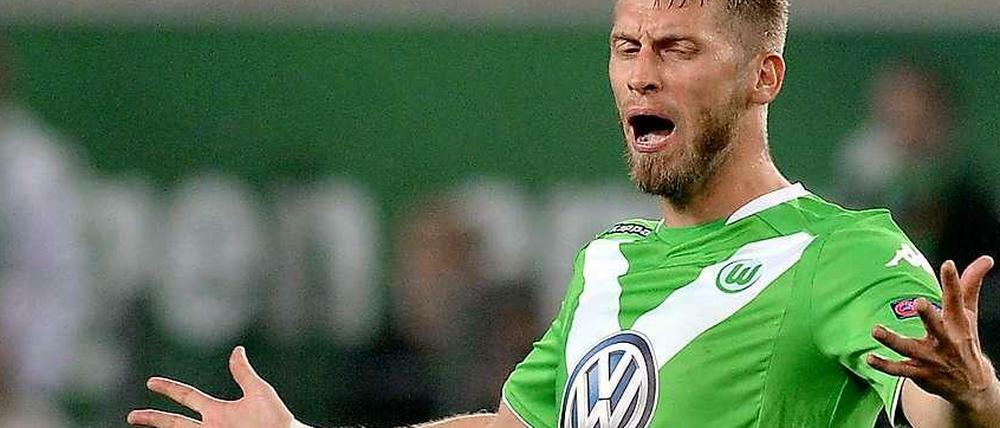 Unter Druck: Aaron Hunt hadert nach einer vergebenen Torchance des VfL Wolfsburg.