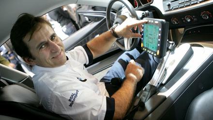 Aufgeben gibt es nicht bei ihm. Alessandro Zanardi im Cockpit eines DTM-Rennwagens.
