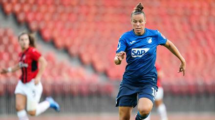 Eröffnet mit der TSG Hoffenheim gegen Freiburg die Saison: Torschützenkönigin Nicole Billa.