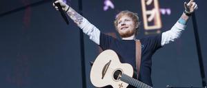 Superstar Ed Sheeran: Doch Kunden, die ihr Ticket über Viagogo gekauft hatten, mussten im vergangenen Sommer beim Konzert des Singer-Songwriters im Berliner Olympiastadion draußen bleiben.
