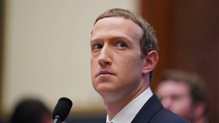 Facebook-Chef Mark Zuckerberg im Jahr 2019. Das soziale Netzwerk sorgt immer wieder für Datenskandale. 