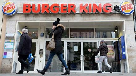 Außer Betrieb. Die 89 Filialen des Franchisenehmers Yi-Ko werden nach geplatzten Verhandlungen mit Burger King wohl nicht so schnell wieder öffnen. 3000 Mitarbeiter bangen um ihre Jobs.