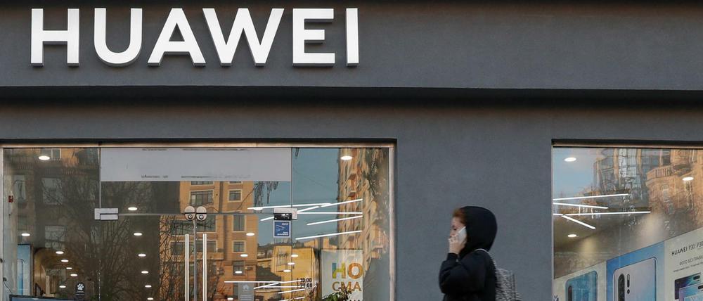 Ob Huawei das deutsche 5G-Netz mit ausbauen darf, ist umstritten.