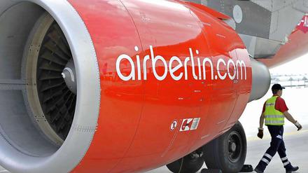Schubumkehr: Mit harten Einschnitten ins Streckennetz will Air Berlin die Wende schaffen. 
