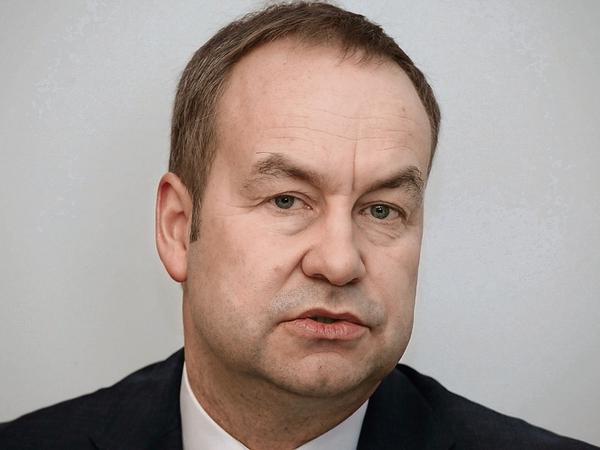 Andreas Schulz, Chef der Mittelbrandenburgischen Sparkasse, lehnt einen Negativzins für Kleinsparer ab.
