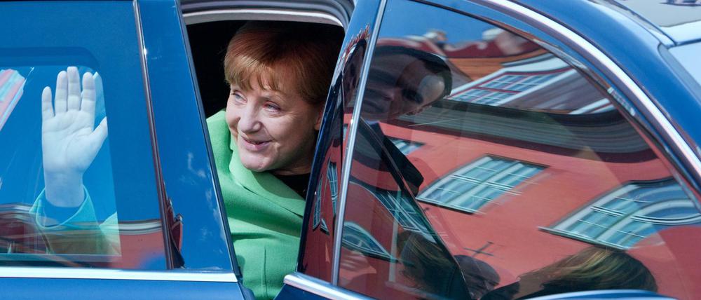 Kanzlerin Angela Merkels Dienstwagen ist ebenfalls kein E-Auto.