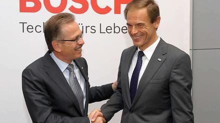 Der Nachfolger. Franz Fehrenbach (links) hat Volkmar Denner zum 1. Juli die Leitung der Geschäftsführung bei Bosch übergeben. Fehrenbach sitzt nun dem Aufsichtsrat des Technologiekonzerns und Automobilzulieferer vor. 