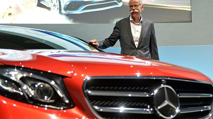 Der Vorstandsvorsitzende der Daimler AG, Dieter Zetsche, ist mit den Bilanzen des Konzerns zufrieden. 