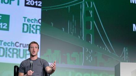 Auf einer Tech-Konferenz referierte Facebook-Gründer Zuckerberg über Fehler der Vergangenheit.