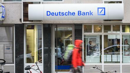 Kunden der Deutschen Bank müssen vorerst auf Kontoauszüge verzichten.