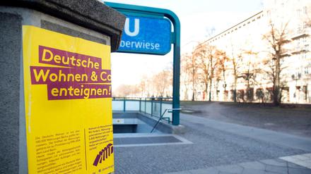 Berliner unterstützen das Volksbegehren "Deutsche Wohnen &amp; Co enteignen!"