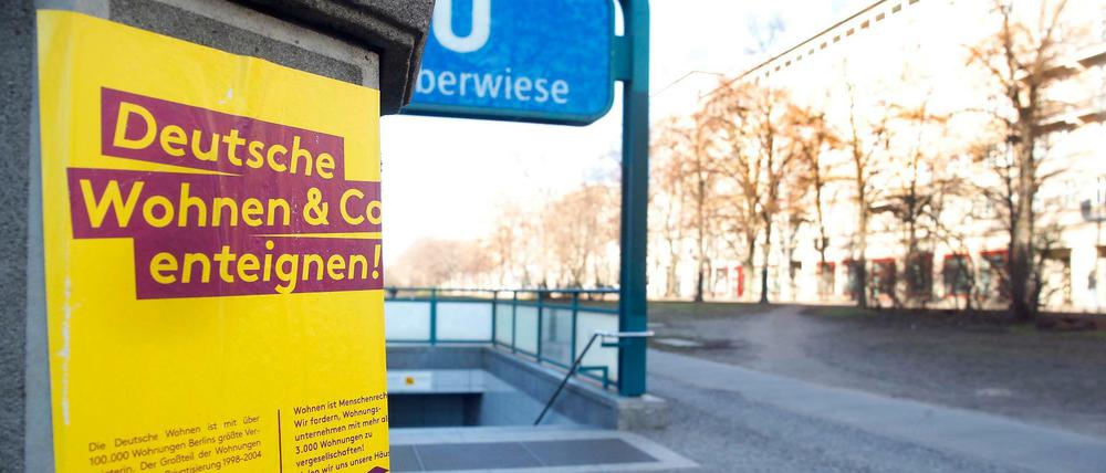 Berliner unterstützen das Volksbegehren "Deutsche Wohnen &amp; Co enteignen!"